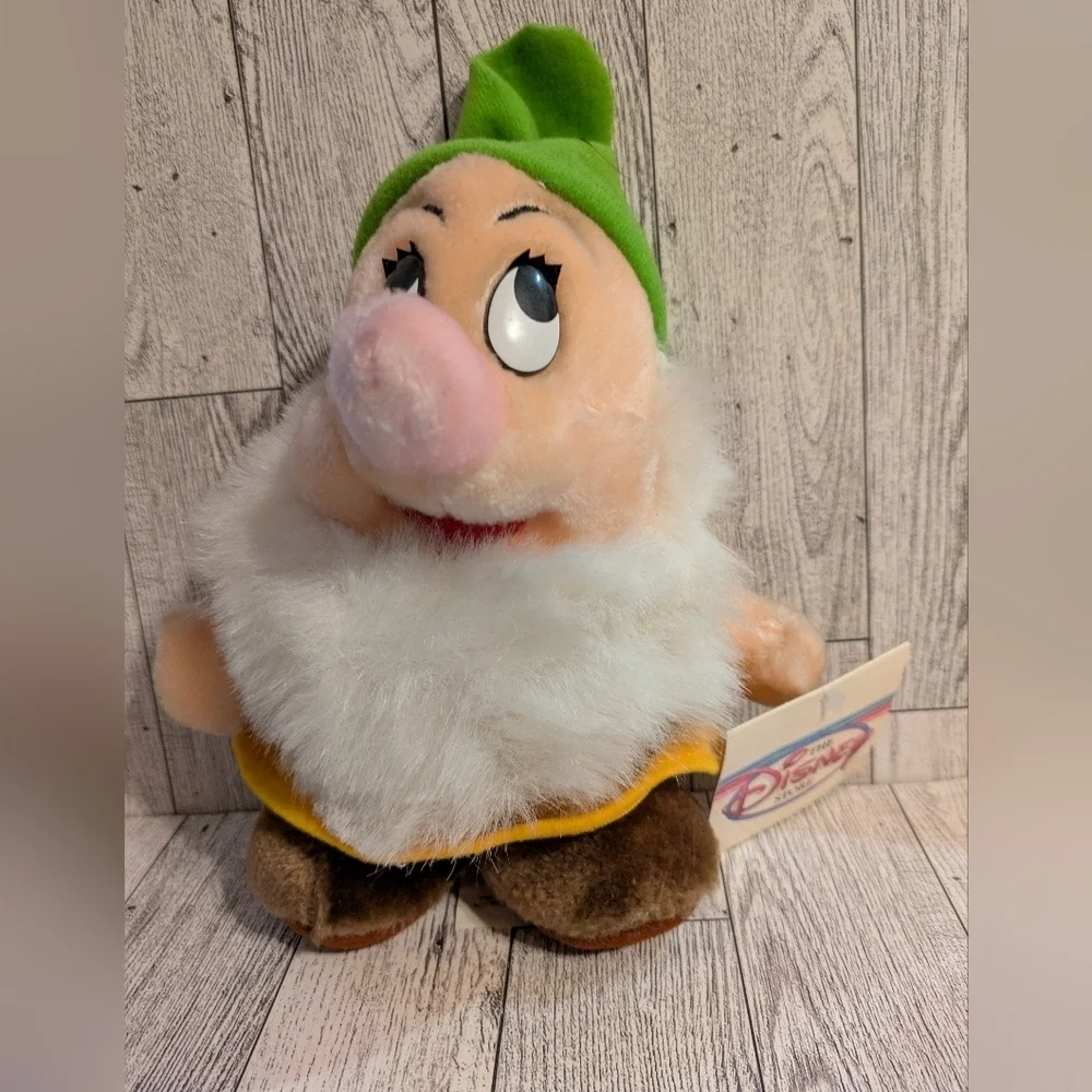Disney Plush Dwarf with Green Hat and White Beard Blushful Vintage